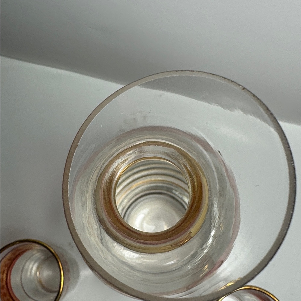 Vintage MCM Pink and Gold Glass decanter shot glass Set of 4 - Picture 4 of 5